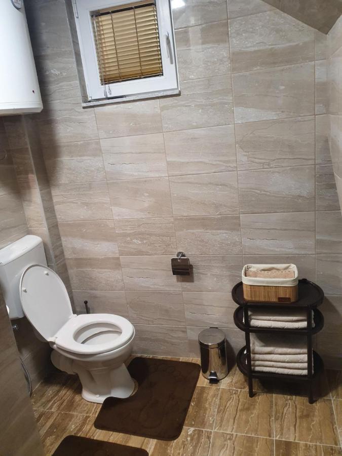 House Apartment Azra SJJ Esterno foto