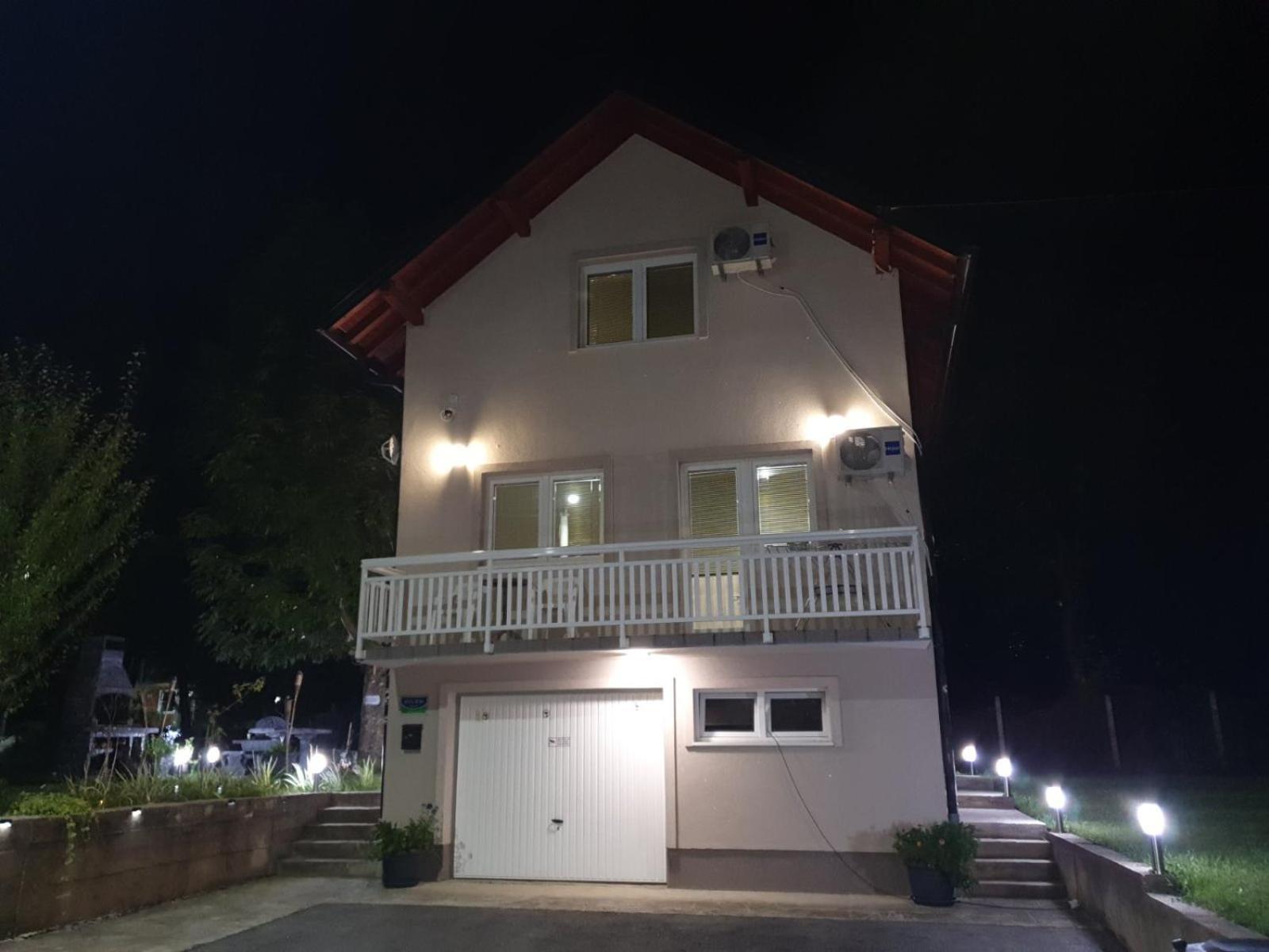 House Apartment Azra SJJ Esterno foto